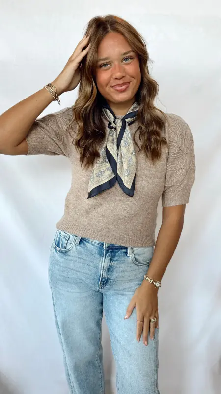 The Bella Top-8027648327750